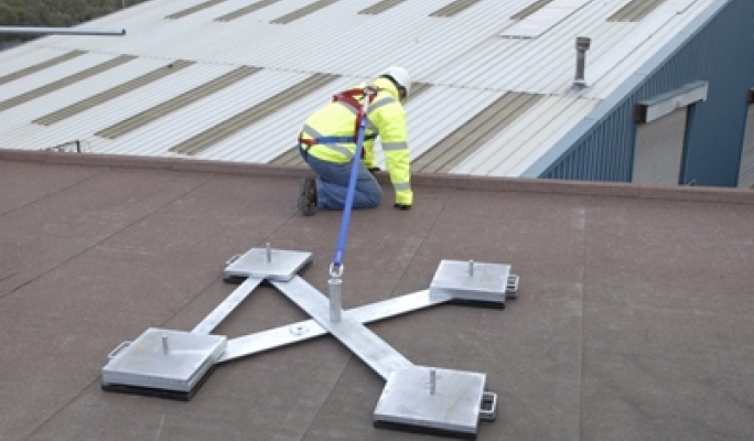 Solutii de Siguranta Mobile cu Ancore Detasabile KEE ANCHOR - imagine 3