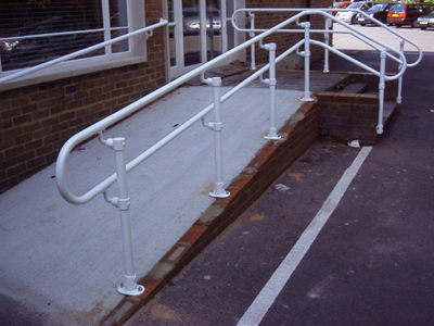 FastClamp DDA - Fitinguri din fonta zincate la cald - Gama balustrade pentru persoane cu dizabilitati - imagine 2