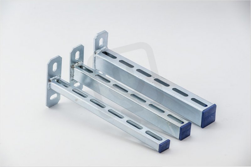 Consola suport pentru sina perforata